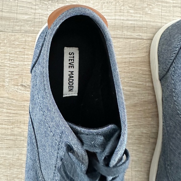 Steve Madden Men's Fenta Fashion Lace-Up Sneakers,Size 9 - Picture 3 of 3